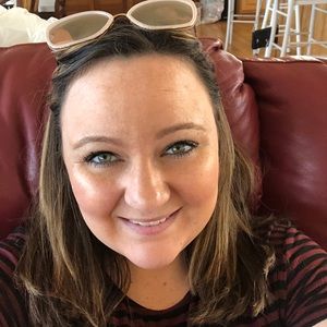 Meet your Posher, Katelyn